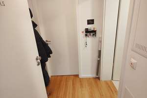 Moderne und helle 3,5-Zimmer-Wohnung mit Balkon in Köln-Ehrenfeld – Am Alten Güterbahnhof 4, 50825 Ehrenfeld (Ortsteil), Köln – Vorschaubild 3