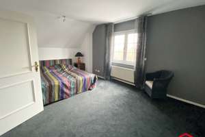 helle Maisonette-Wohnung mit Blick auf den Henninger Turm – 60599 Sachsenhausen-Süd, Frankfurt am Main – Vorschaubild 9