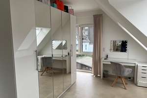 Schöne 2-Zimmer Dachgeschosswohnung  inkl. Einbauküche – Ludenberger Str. 19, 40629 Grafenberg, Düsseldorf – Vorschaubild 7