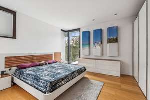 Stilvolle Architektenwohnung mit grünem Refugium und überdachter Sonnenterrasse – Die vollständige Adresse der Immobilie erhältst du vom Anbieter., 22589 Sülldorf, Hamburg – Vorschaubild 5