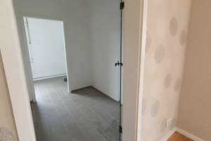 Charmante 2-Zimmer-Wohnung im denkmalgeschützten Haus von 1895 in Wuppertal-Oberbarmen. – Die vollständige Adresse der Immobilie erhältst du vom Anbieter., 42277 Oberbarmen, Wuppertal – Vorschaubild 6