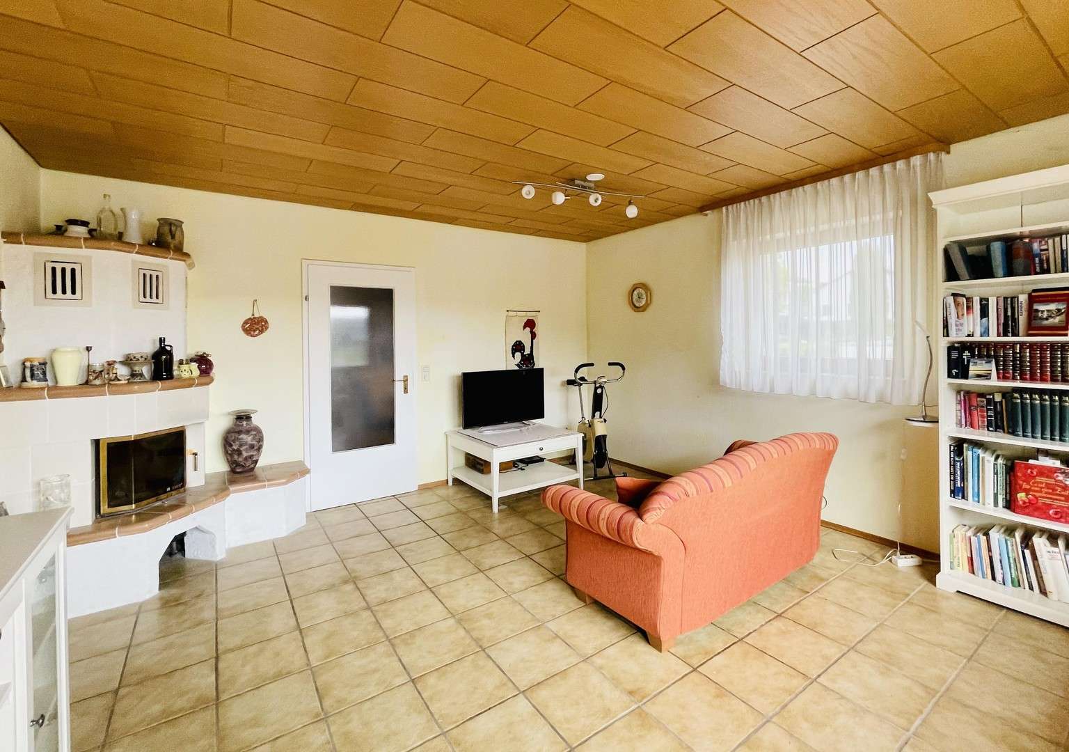 Immobilie in Simmozheim - Mehrgenerationenhaus in Toplage Simmozheim - 190 m², Fußbodenheizung, Superdämmung - Bild 13