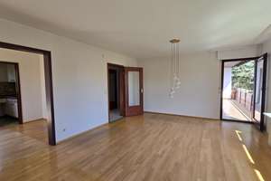 3 Etagen, 2 Wohnungen, 2 Garagenstellplätze und 1 großer Garten – Die vollständige Adresse der Immobilie erhältst du vom Anbieter., 71554 Weissach im Tal – Vorschaubild 12