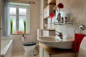 Schnuckeliges Einfamilienhaus inmitten von Geisenhausen - OHNE KÄUFER-PROVISION !!! – Landshuter Strasse 35, 84144 Geisenhausen – Vorschaubild 15