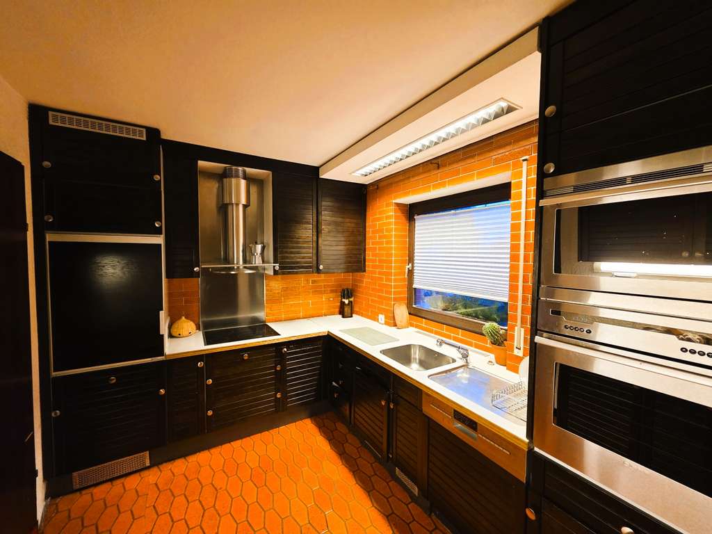 Immobilie in Altweidelbach - Außergewöhnliches ARCHITEKTENHAUS trifft parkähnliches GARTENPARADIES! - Bild 2