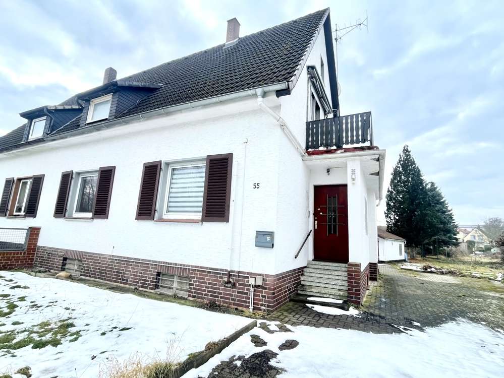 Doppelhaushälfte mit zwei Wohneinheiten – Potenzial zur individuellen Gestaltung!, Hannover – Bild 1