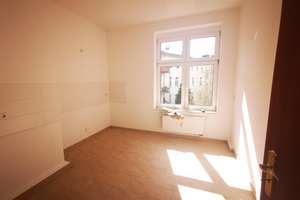 Sehr schöne helle 4-Zimmer-Wohnung unweit des Schellheimer Platzes – 39108 Stadtfeld Ost, Magdeburg – Vorschaubild 3