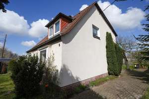 zwei kleine Doppelhaushälften – Die vollständige Adresse der Immobilie erhältst du vom Anbieter., 30657 Bothfeld, Hannover – Vorschaubild 3