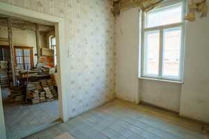 Reihenmittelhaus im Herzen von Oelsnitz – 175 qm mit Potenzial zur Sanierung – Vogtlandkreis – Vorschaubild 14