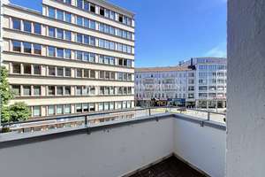 BEZUGSFREI: 3-Zi.-Altbauwohnung, Balkon, Stuck, Dielen für den individuellem Gestaltungsspielraum! – 10713 Wilmersdorf, Berlin – Vorschaubild 24