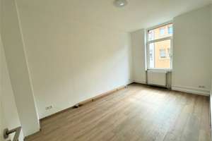 große 4-Zimmer-Wohnung in MA-Zentrum nähe Marktplatz und Universität, WG-geeignet