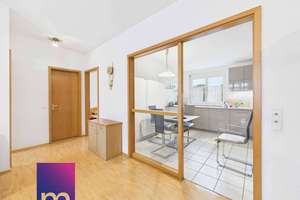 Barrierearme, helle 4-Zimmer-Penthouse-Wohnung mit Balkon, Aufzug und toller Raumwirkung – 70376 Burgholzhof, Stuttgart – Vorschaubild 3