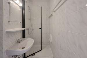 Ideales Student:innen Appartement inklusive Einbauküche – Zerbster Straße 43, 6124 Westliche Neustadt, Halle (Saale) – Vorschaubild 4
