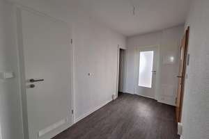**2 Räume, Balkon und traumhafter Grünblick** – 39128 Neustädter Feld, Magdeburg – Vorschaubild 9