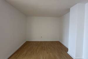 Frisch sanierte 2 Zimmer Wohnung hinter der Kö ! – Talstr. 10, 40217 Friedrichstadt, Düsseldorf – Vorschaubild 3