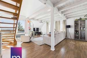 Besondere 4,5-Zimmer-Maisonette-Wohnung mit viel Licht und traumhaftem Ausblick! – Die vollständige Adresse der Immobilie erhältst du vom Anbieter., 73249 Wernau (Neckar) – Vorschaubild 2