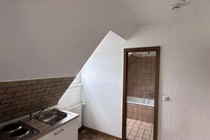 Helle 1-Zimmer-Dachgeschosswohnung mit super ÖPNV-Anbindung – Herforder Straße 212, 33609 Mitte, Bielefeld – Vorschaubild 5