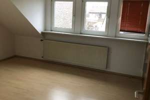 2 Zimmer-Küche-Bad, Dachgeschoss  – Die vollständige Adresse der Immobilie erhältst du vom Anbieter., 56070 Bubenheim, Koblenz – Vorschaubild 1