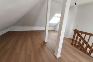 ruhige, lichtdurchflutete Maisonettewohnung, Garage, Südbalkon – Die vollständige Adresse der Immobilie erhältst du vom Anbieter., 38104 Wabe-Schunter-Beberbach, Braunschweig – Vorschaubild 3