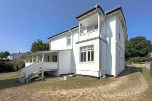 Villa in Sellin // Mit repräsentativem Hinterhaus für Gewerbe (Praxis, Kanzlei etc.) // Strandnah – Die vollständige Adresse der Immobilie erhältst du vom Anbieter., 18586 Sellin – Vorschaubild 49