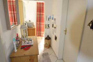 Kleine 3 Zimmer Wohnung mit Tageslichtbad – Breslauer Straße 8, 65203 Wiesbaden – Vorschaubild 7