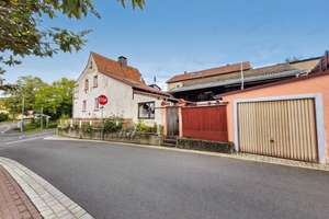 Verkauf: Schnuckeliges Einfamilienhaus mit Weitblick und Sanierungsbedarf in Höhenlage von Höchberg – Die vollständige Adresse der Immobilie erhältst du vom Anbieter., 97204 Höchberg – Vorschaubild 4