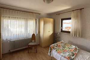 Sofort frei: Zweifamilienhaus mit zusätzlicher Ausbaureserve – Ostalbkreis – Vorschaubild 8