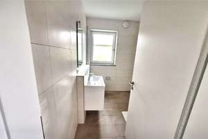 Attraktive Renditeanlage - neuwertiges Haus mit 5 modernen Wohnungen nahe Pocking - KFW 40+ – Die vollständige Adresse der Immobilie erhältst du vom Anbieter., 94149 Kößlarn – Vorschaubild 4