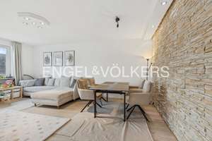 Hochwertig sanierte 3-Zimmer-Wohnung mit Balkon und Ausblick auf den Rhein