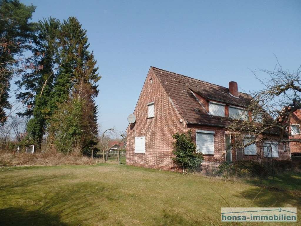 Immobilie in Lauenbrück - Lauenbrück - nur 5 Min. bis zum Bahnhof - vielseitiges Einfamilienhaus auf attraktivem Grundstück - Bild 1