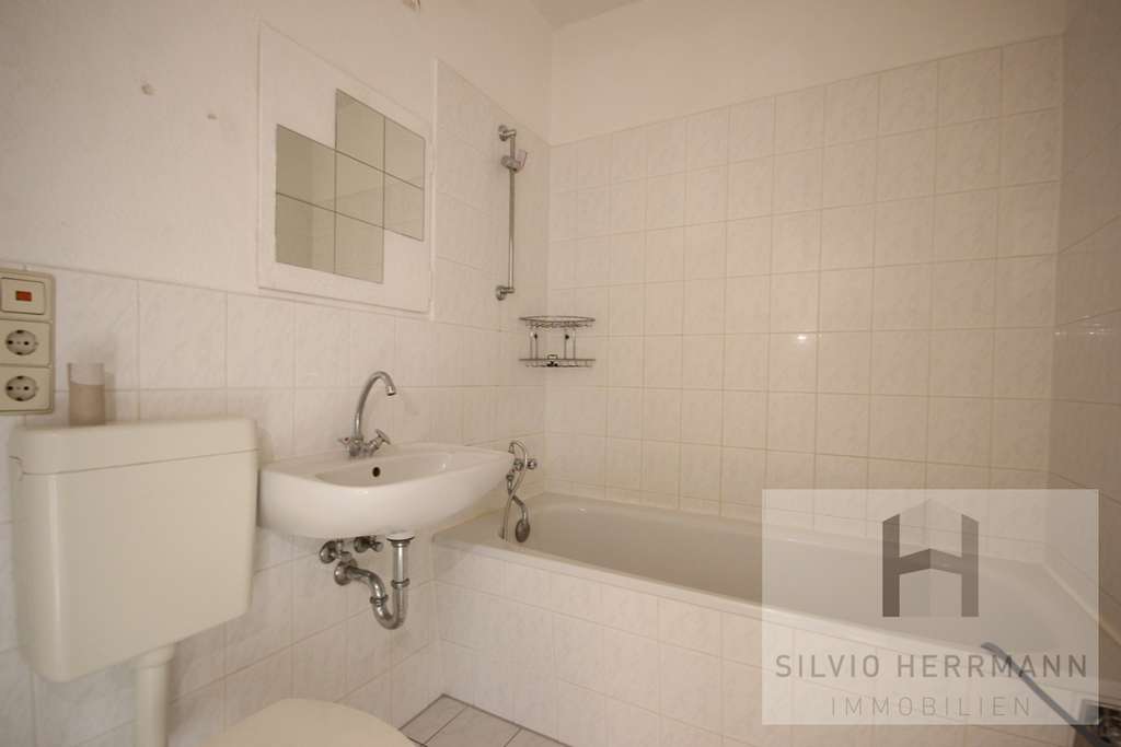 Immobilie in Cottbus - Chóśebuz - Wohn- und Geschäftshaus am Altmarkt - Bild 2