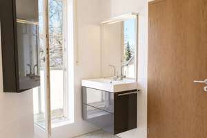 Helle Dachgeschosswohnung mit Süd-Terrasse & Blick ins Grüne – Erlbachstraße 9 - 9b, 81249 Lochhausen, München – Vorschaubild 10