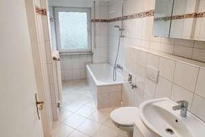 Großzügige 3-Zimmerwohnung mit großem Balkon und Einbauküche. – 60433 Dornbusch, Frankfurt am Main – Vorschaubild 12