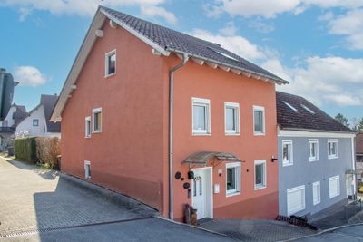 Viel Platz in Ihrer künftigen Doppelhaushälfte in der unteren Stadt von Landau/Isar