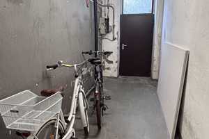 Helle 2-Zimmerwohnung mit Einbauküche in gepflegtem Mehrfamilienhaus – Düsseldorf – Vorschaubild 9