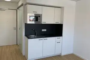 schönes Studentenapartment mit Aussicht + Stellplatz in Würzburg – Urlaubstraße 2-4a, 97076 Würzburg – Vorschaubild 9