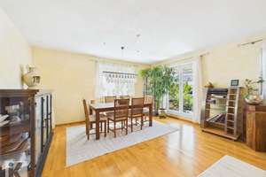 Einziehen und Wohlfühlen – Hochwertige 3-Zimmer-Wohnung mit Balkon in familienfreundlicher Bestlage