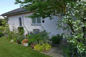 Ebenerdig Wohnen im energieeffizienten Winkelbungalow, terrassiertes Südgrundstück, schöner Garten – Die vollständige Adresse der Immobilie erhältst du vom Anbieter., 54472 Longkamp – Vorschaubild 31