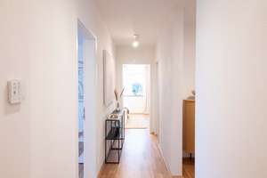 PROVISIONSFREI! ERSTBEZUG IM DACHGESCHOSS! – Truderinger Str. 102, 81673 Josephsburg, München – Vorschaubild 8