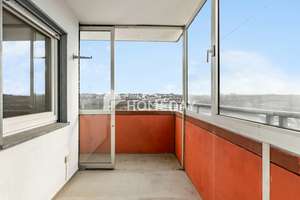 Über den Dächern der Stadt – leerstehende 2-Zimmer-Wohnung, mit Balkon und Wintergarten
 – Die vollständige Adresse der Immobilie erhältst du vom Anbieter., 93051 Großprüfening-Dechbetten-Königswiesen, Regensburg – Vorschaubild 3