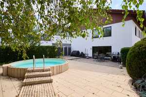 schickes Zweifamilienhaus mit Pool, Garten, Garage uvm. auf der Suche nach einer neuen Familie! – Rems-Murr-Kreis – Vorschaubild 15