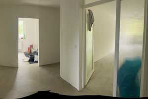 Freundliche und modernisierte 3-Raum-Wohnung mit Balkon in Bochum – Königsallee 169, 44799 Bochum – Vorschaubild 2