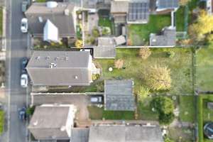 Großzügiges Einfamilienhaus mit 773 m² Grundstück sucht neue Eigentümer! – Die vollständige Adresse der Immobilie erhältst du vom Anbieter., 63110 Rodgau – Vorschaubild 2