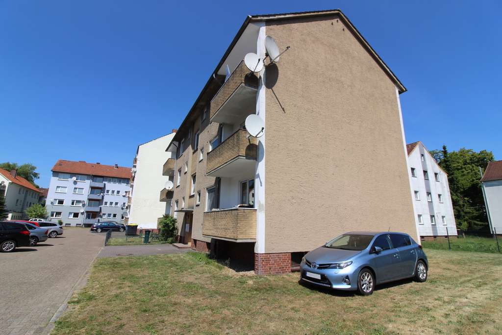 Immobilie in Delmenhorst - Top-Investment! Vollvermietetes Mehrfamilienhaus mit 9 Wohneinheiten und 9 Außenstellplätzen - Bild 4