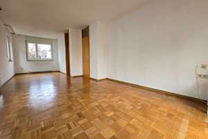 Einfamilienhaus mit Garten, Terrasse, einer ELW, Garage und Stellplätzen sucht neue Besitzer! – Ludwigsburg (Kreis) – Vorschaubild 5