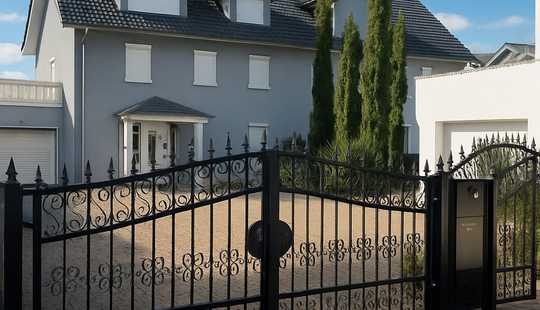 Bild von Hochwertiges Einfamilienhaus in begehrter Lage von Dieburg mit stilvollem Wintergarten