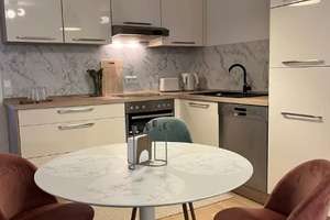 Große Helle 2-Zimmer-Wohnung in Düsseldorf  nähe HBF & Mitsubishi Halle – Die vollständige Adresse der Immobilie erhältst du vom Anbieter., 40223 Bilk, Düsseldorf – Vorschaubild 24