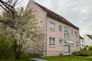 Gut vermietete 2-Zimmerwohnung mit Tiefgarage, Balkon und Weitblick in begehrter Lage von Dresden