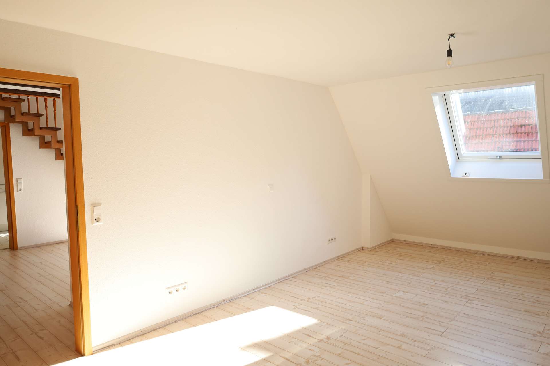 Immobilie in Rosenfeld - ZWEI ETAGEN ZUM WOHLFÜHLEN: 5-Zimmer in Rosenfeld - Bild 9