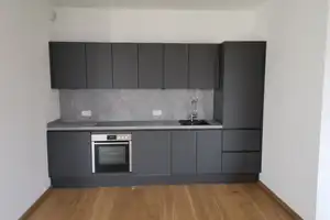 Property thumbnail 9